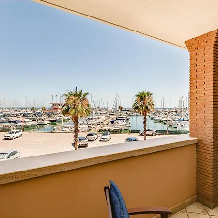 La Terrazza Sul Porto Nettuno